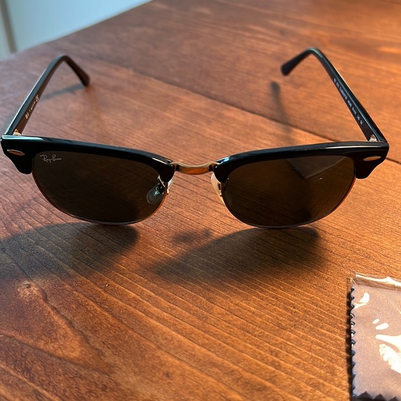 Ray Ban sunglasses - Picture 1 of 4